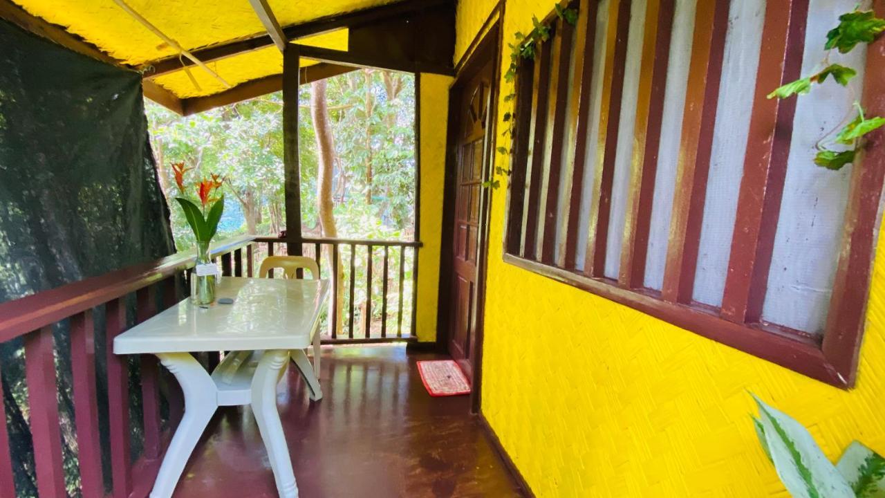 Camp Talusi Hilltop Overlooking El Nido Exterior photo